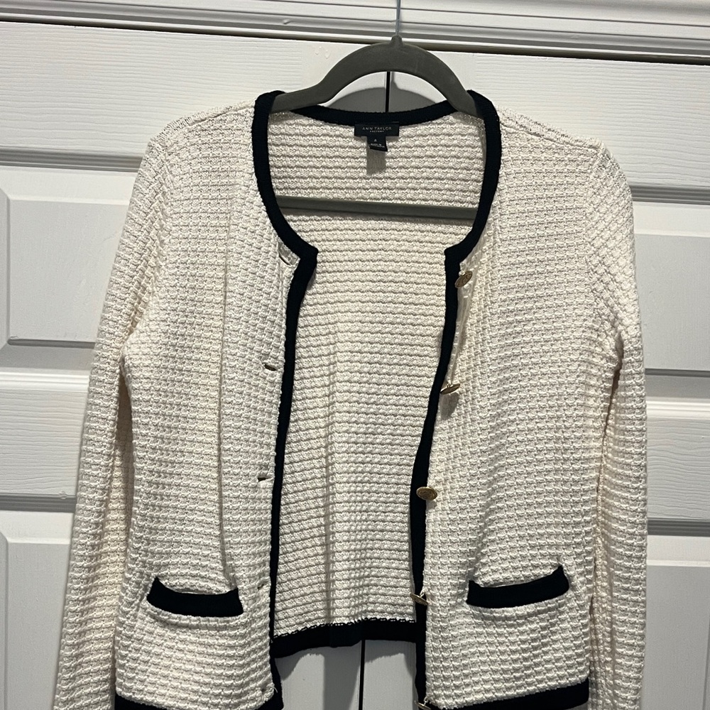 Ann Taylor Cream and Black Textured Blazer